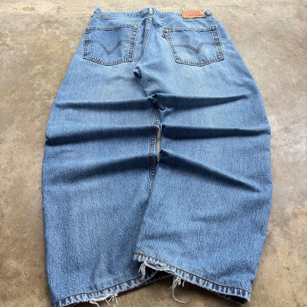 Vintage 2000s Levis 569 Loose Straight Wide Leg Light Wash Jeans 34x28 (i3)